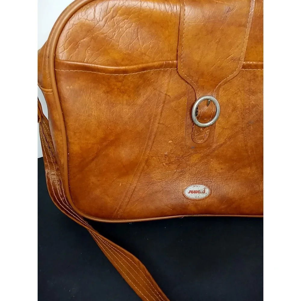 VTG Seward Luggage Brown Leather shoulder bag made In U.S.A